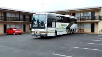 Halfway Motel - Parking