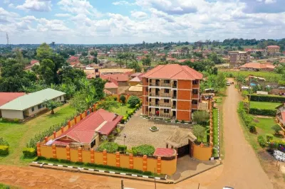 The Spot Hotel Các khách sạn ở Mbale