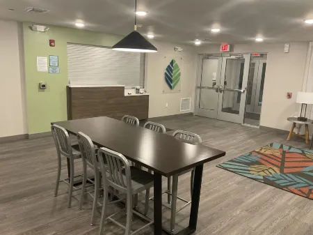 WoodSpring Suites Dearborn Detroit
