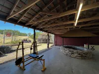 Y.O. Ranch Headquarters - Træningscentre
