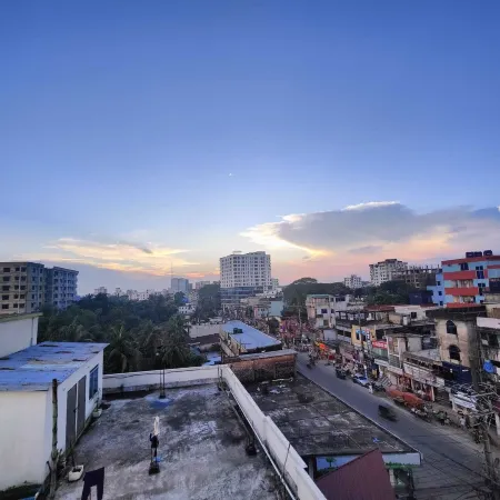 Hotel Khan View
