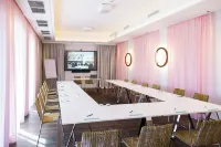 Hotel le Parc Các khách sạn ở Wiener Neustadt