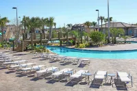 5BR Family Home, Pool, Theme Beds, Space, Location - Pools