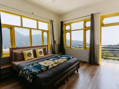 The Hosteller Kareri