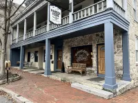 Stoner's Mansion House - 2-Star