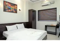 Hotel Opal Plaza Executive Hotels in Waluj Bk.
