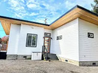 Luxury Oasis in Bayside-Private, Brand New