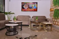 Comfort Inn Shubhra Ghazipur Hotels in Monhaw