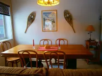 *July 4th Special  !! * Spacious 2 BR 2BA Sun Valley Condo