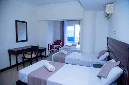 Ocean Brace Apartment,2bedroom beach view located at nyali,links road,Mombasa Отели рядом с достопримечательностью «Найали Бич»