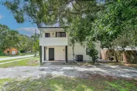 Home in Cocoa near Port Canaveral!