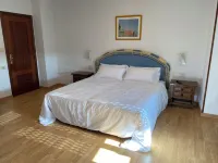 IL Santa Clara Hotel Hotels in Sober