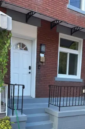 Mr. Holmes Retreat Отели рядом с достопримечательностью «Fox Chapel Golf Club»