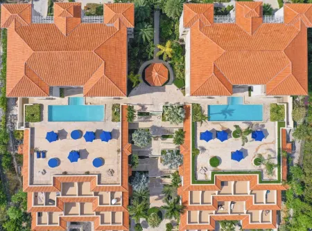 "Soleil"- Updated Luxury Studio- Turtle Cove- Stunning Carribean Views Отели в г. The Bight Settlement