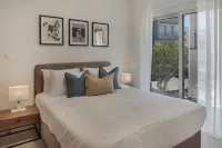 Phaedrus Living Travertine 101