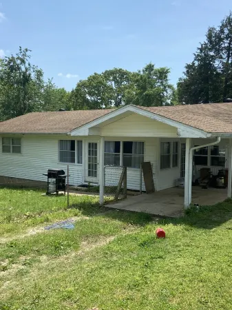 2br 1 bath lake getaway 1 block from lake, easy walk