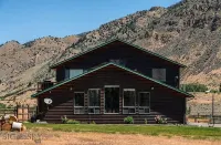 Park's Edge Retreat on the Yellowstone River