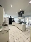 Large home close to St. Peter beach and Clearwater beach, close by bush garden.