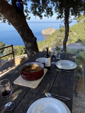 Shelter "Es Mirador" Cami de S'Illeta - Port de Soller Отели в г. Сольер