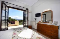 The House of Art, Corinth - AM. 00000196578