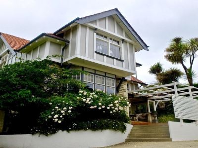 Exquisite Luxury Property with Stunning Views