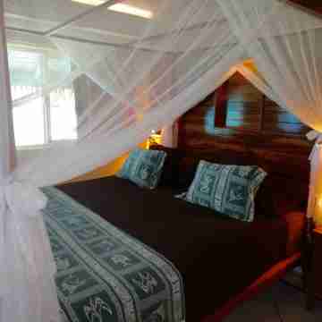 The Black Pearl! The most luxurious private OVER WATER BUNGALOW on Bora Bora! Rooms