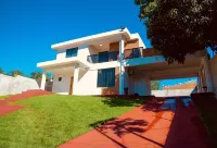 Mansión Blanca Resort Del Este, The heart of Ciudad Del Este, Paraguay Hotel a 