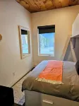 Luxury B & B 2 Bdrm Chalet Unit w/ Private Yard, Hottub, Walk to Ski and Village