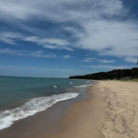 Oak Dunes - Walk to the beach from this Cozy home