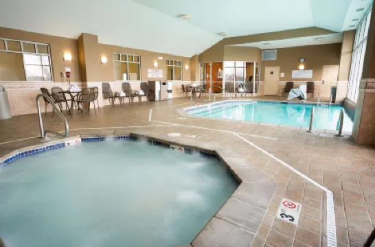 Drury Inn & Suites Columbus Grove City Отели в г. Гров Сити