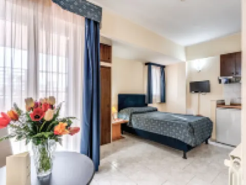 โรงแรม - เรสซิเดนซ์ลาเรซิเดนซา โรงแรมในเมสซีนา