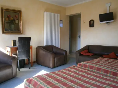 Hotel la Forge Отели в г. Сен-Вит