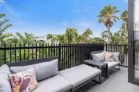 Orewa Beachcomber