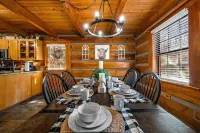 Hidden Acres Lodge 3 Bedroom Cabin Hotels in Sevier County