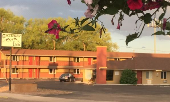 Gateway Inn