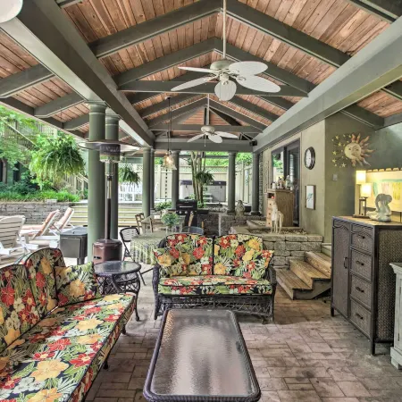 The White Elephant Inn Getaway w/ Pool & Hot Tub!