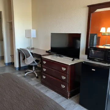 Economy Inn