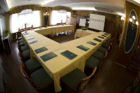 Hotel Restaurant Pessets & Spa Hotels in Rialp