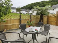 Cuckooland Hotels in Porthmadog