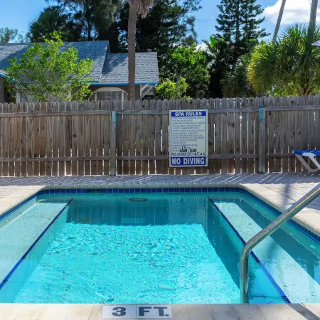 Sabal Palms Inn