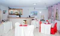 Hotel Hibiscus Blvd Triomphal Hotels in Libreville