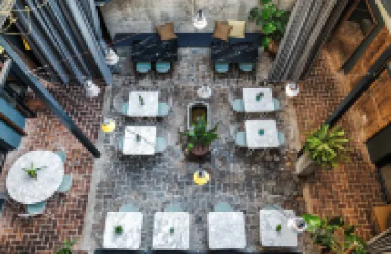 فندق بروميل Hotels near ملعب مونتجويك الأولمبي