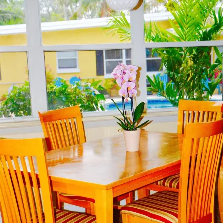 Sea Turtle Inn