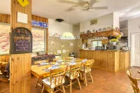 Auberge le Lupin-Self Check-IN - breakfast