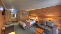 Moama Central Motel Hotels near Horseshoe Lagoon