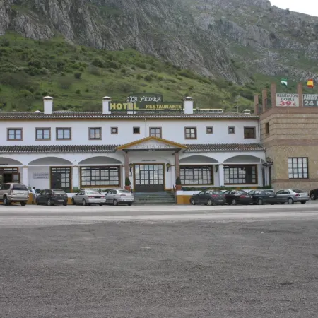 Hotel la Yedra