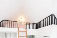 Style & Location! Steps to Gondola, Main Street, River 1 Bedroom Condo by RedAwning - balcony