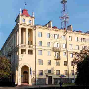 iRent Hotel Exterior