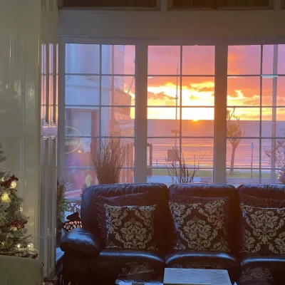 Edelweiss Guest House Hotels near Douglas Promenade Gardens