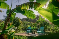 The Hummingbird Hotel in zona Colón Island